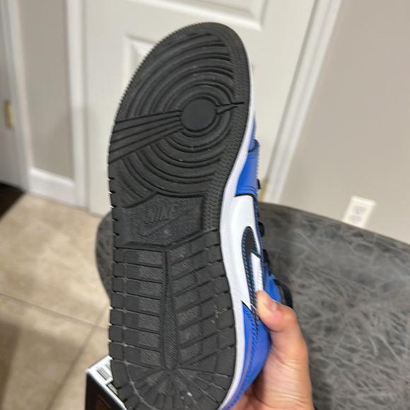 AJ1 signal blue 5.5 GS - Picture 5 of 5